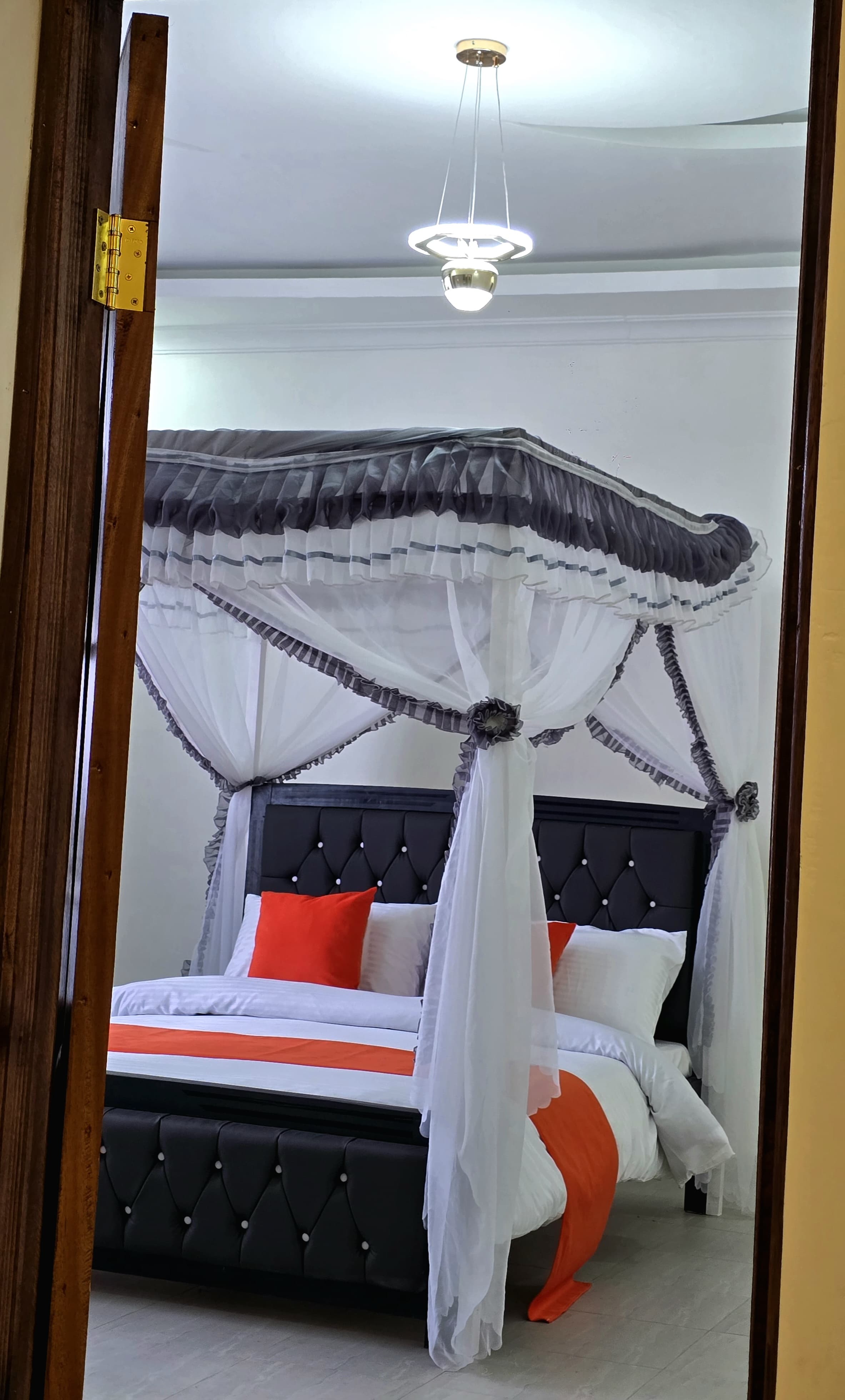 Master bedroom at MAS House Airbnb